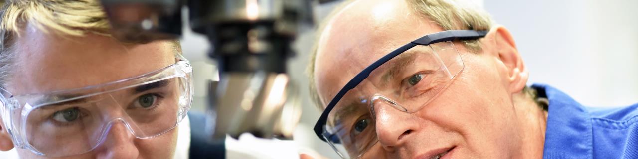 Vorbereitung auf die Lehrabschlussprüfung CNC - Werkzeugbautechniker:in